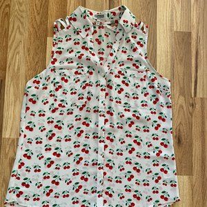 Cherry Lattice Shoulder Sleeveless Portofino Shirt